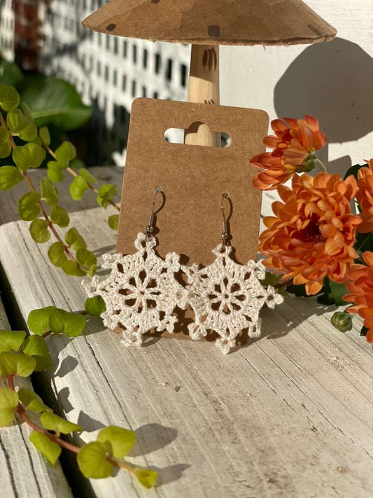 Crocheted Snowflake Earrings in Ecru